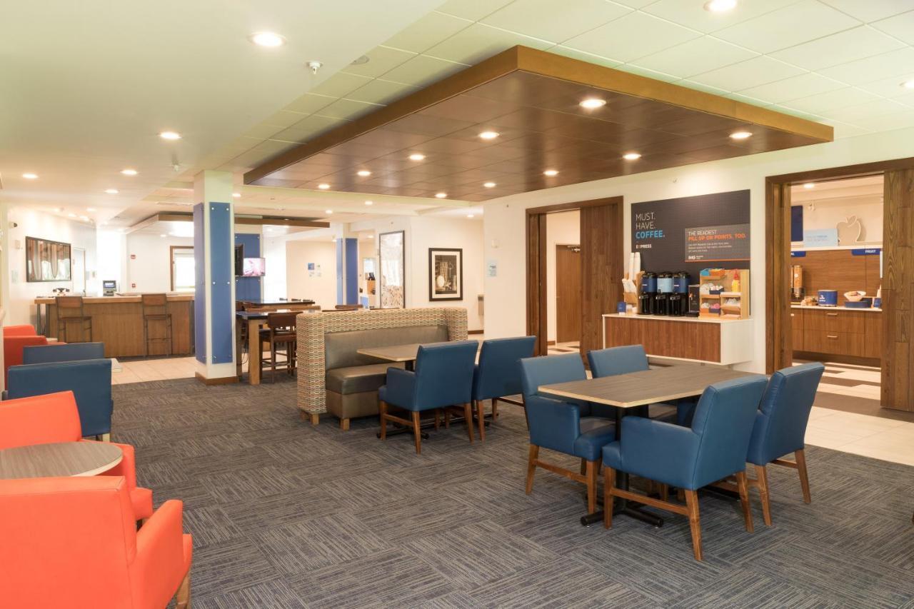 Holiday Inn Express & Suites La Porte By Ihg Exteriér fotografie