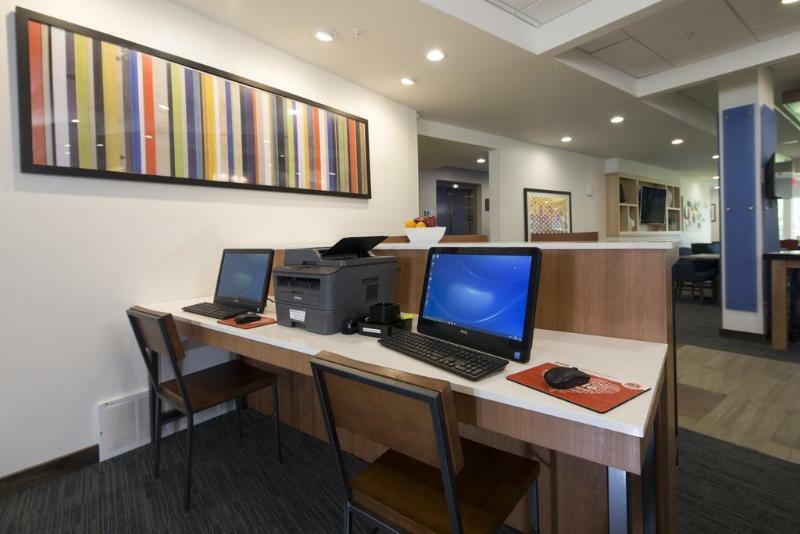 Holiday Inn Express & Suites La Porte By Ihg Exteriér fotografie