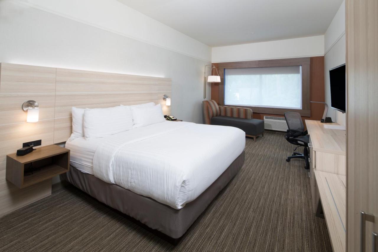 Holiday Inn Express & Suites La Porte By Ihg Exteriér fotografie